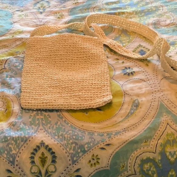 Vintage woven crossbody purse - Picture 3 of 4